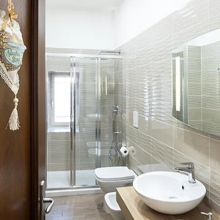 Vesuvian Stone Bed & Breakfast