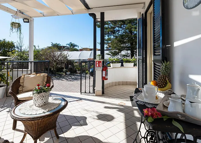 Vesuvian Stone 住宿加早餐酒店 4*