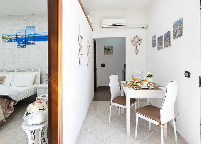 Couette-café Vesuvian Stone Pompéi